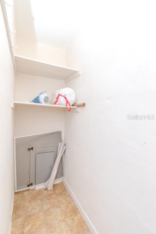 Image 23 of 51 For 6025 Shore Boulevard S 611