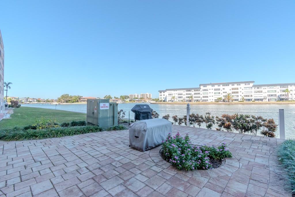 Image 29 of 51 For 6025 Shore Boulevard S 611