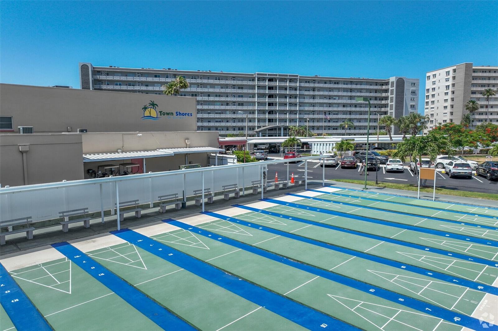 Image 34 of 51 For 6025 Shore Boulevard S 611