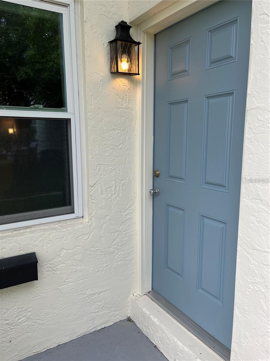 Image 2 of 19 For 4319 La Riviera Court