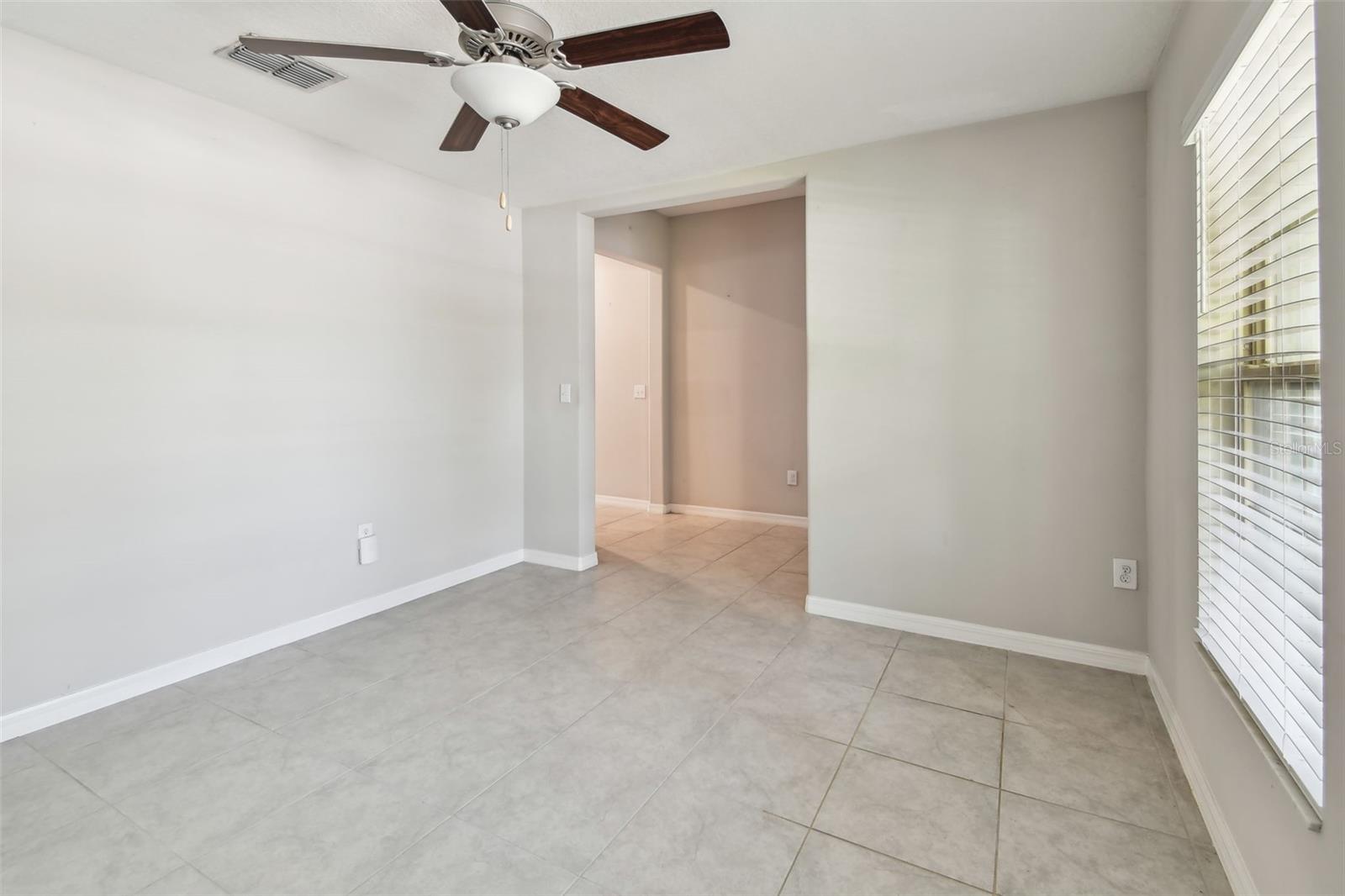 Image 14 of 78 For 10822 Crushed Grape Drive