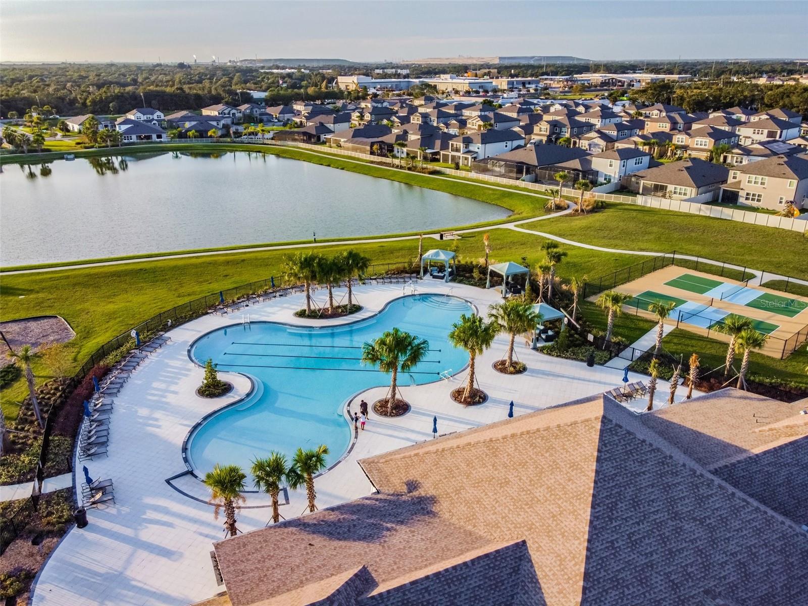 Image 61 of 78 For 10822 Crushed Grape Drive