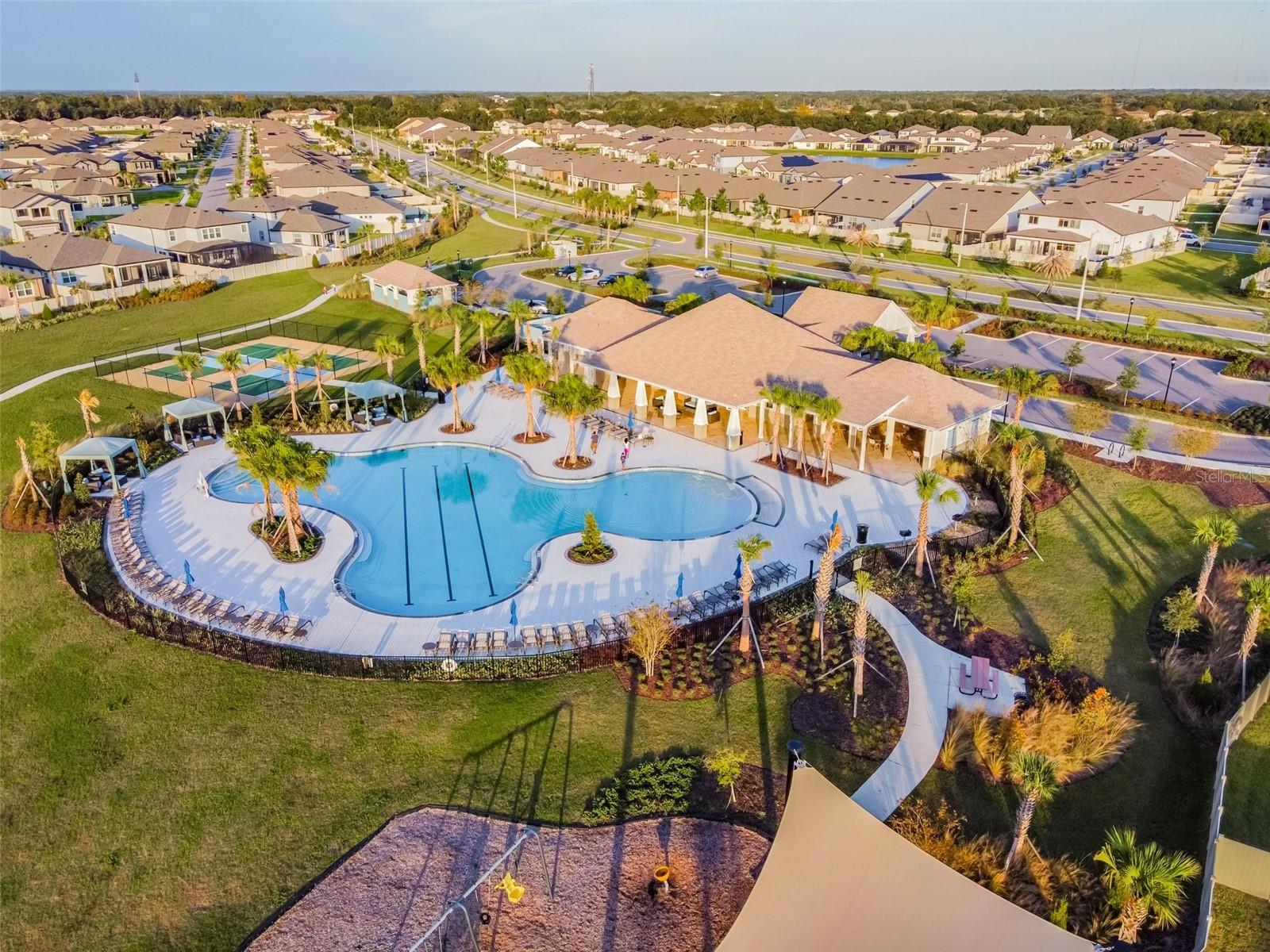 Image 62 of 78 For 10822 Crushed Grape Drive