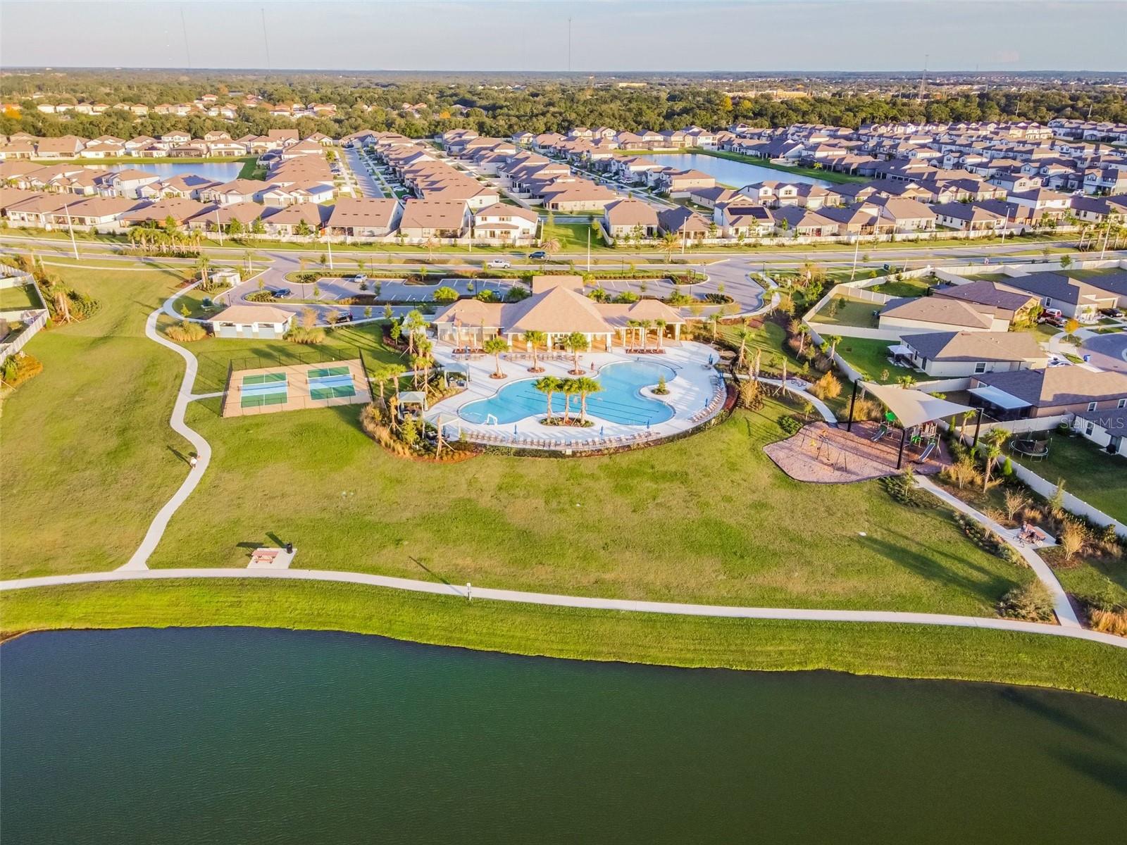 Image 68 of 78 For 10822 Crushed Grape Drive