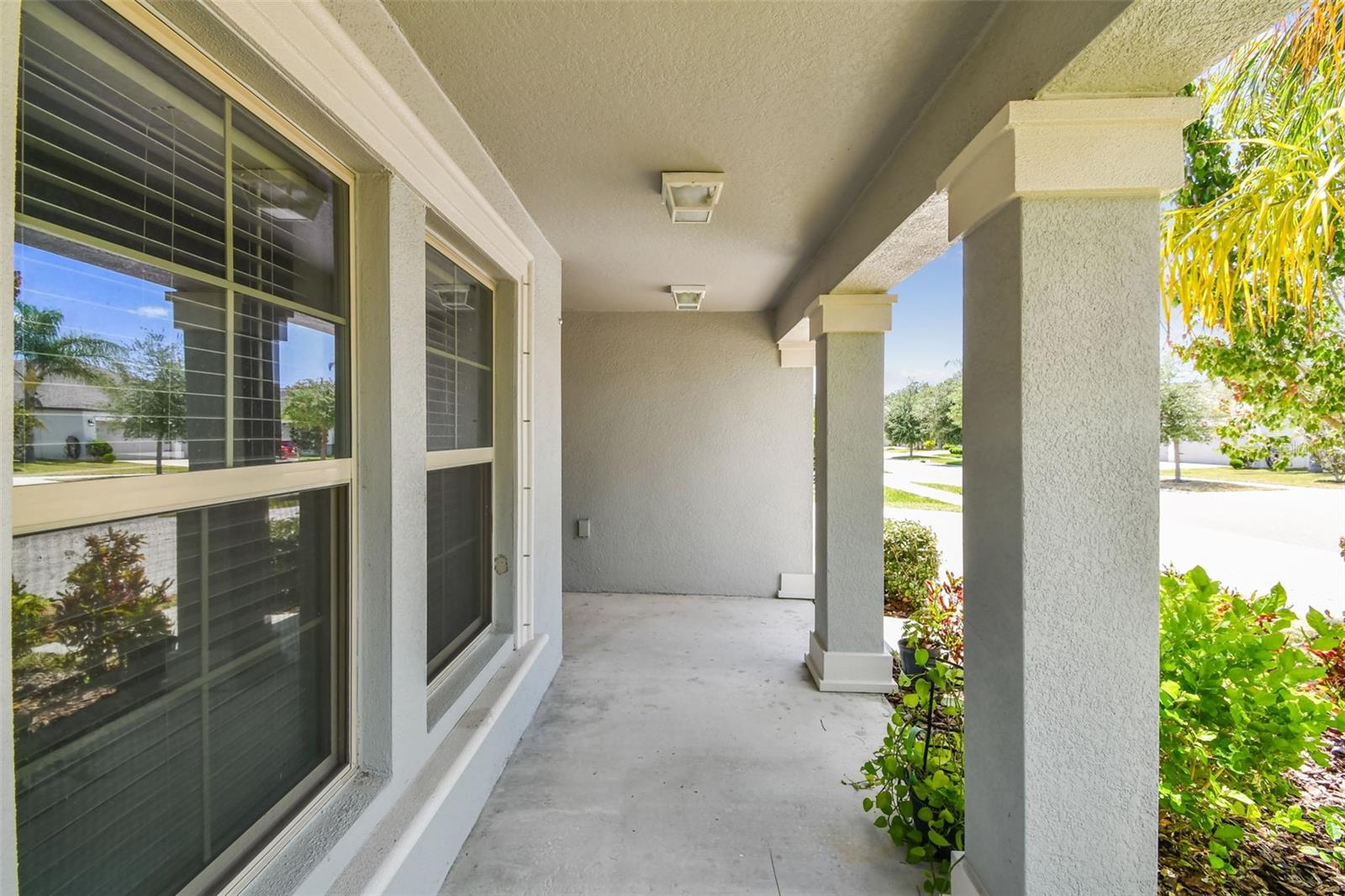 Image 7 of 78 For 10822 Crushed Grape Drive