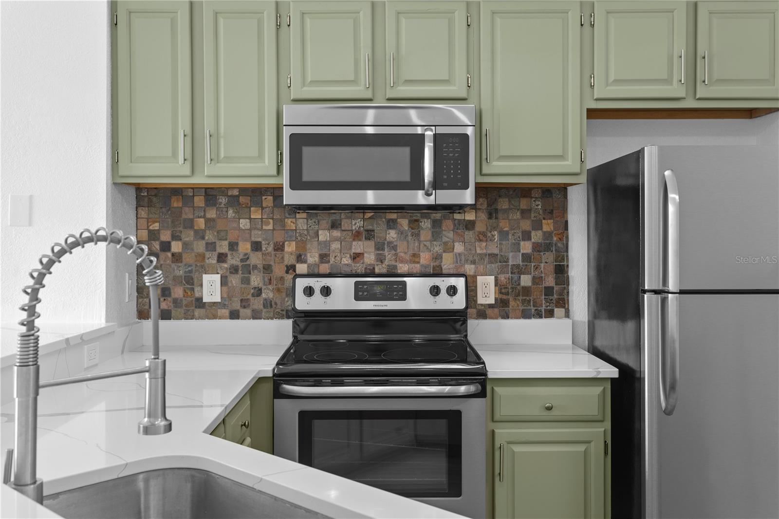 Image 14 of 35 For 604 Arbor Lake Lane