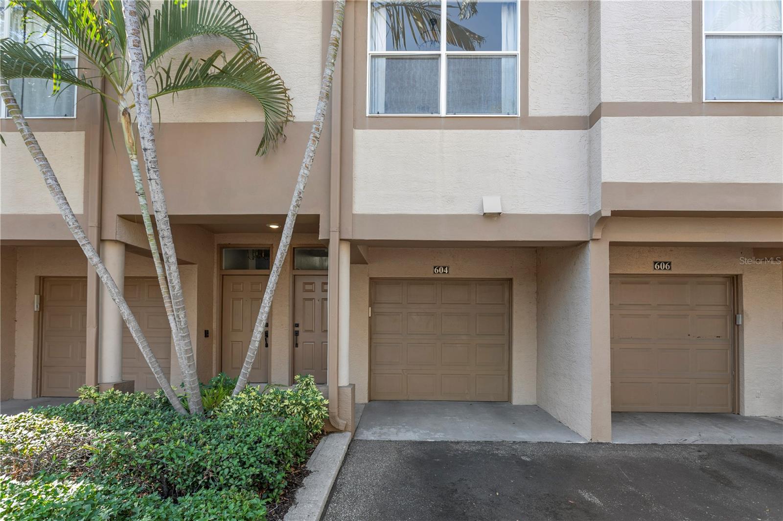 Image 2 of 35 For 604 Arbor Lake Lane