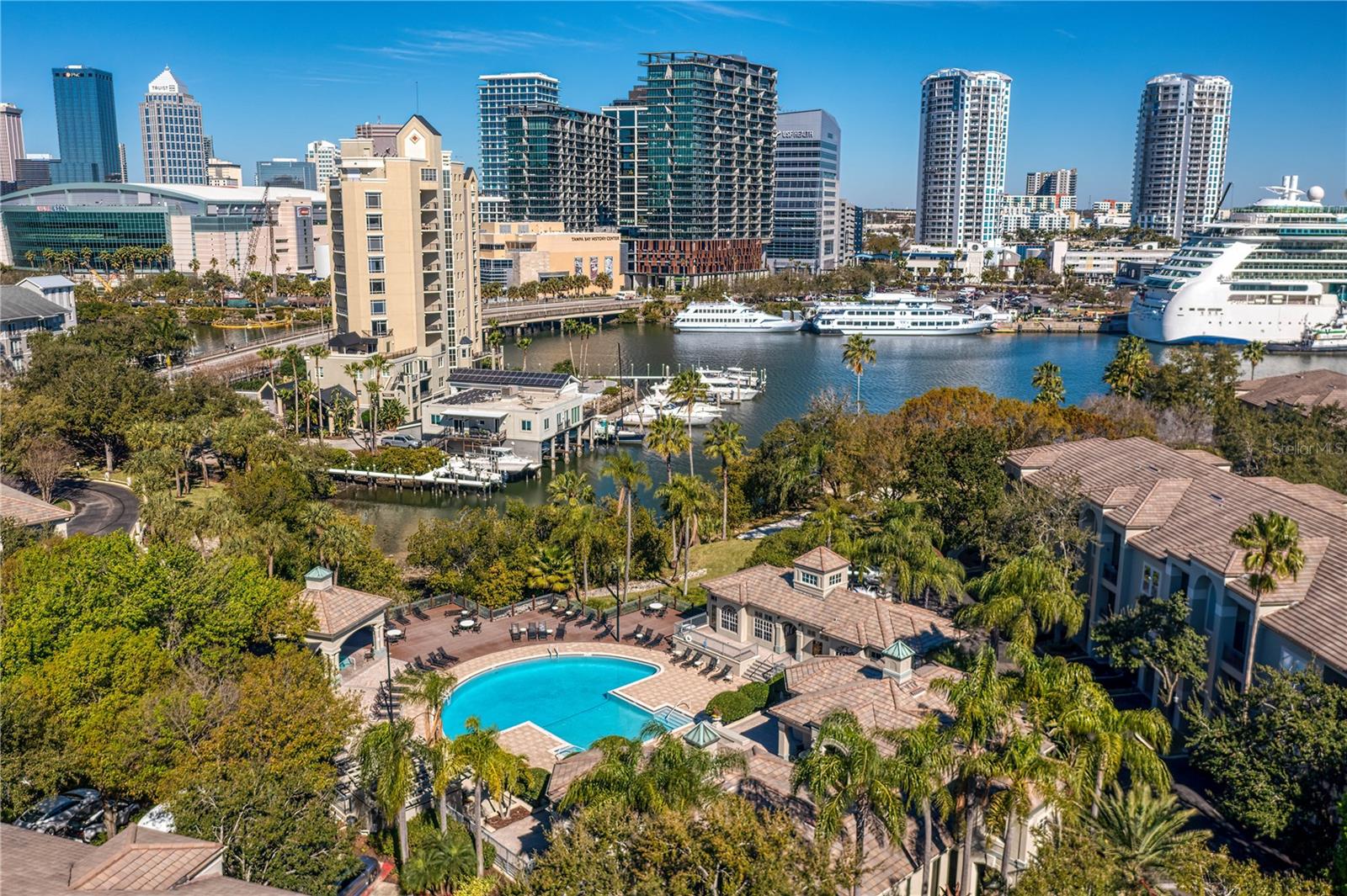 Image 28 of 35 For 604 Arbor Lake Lane