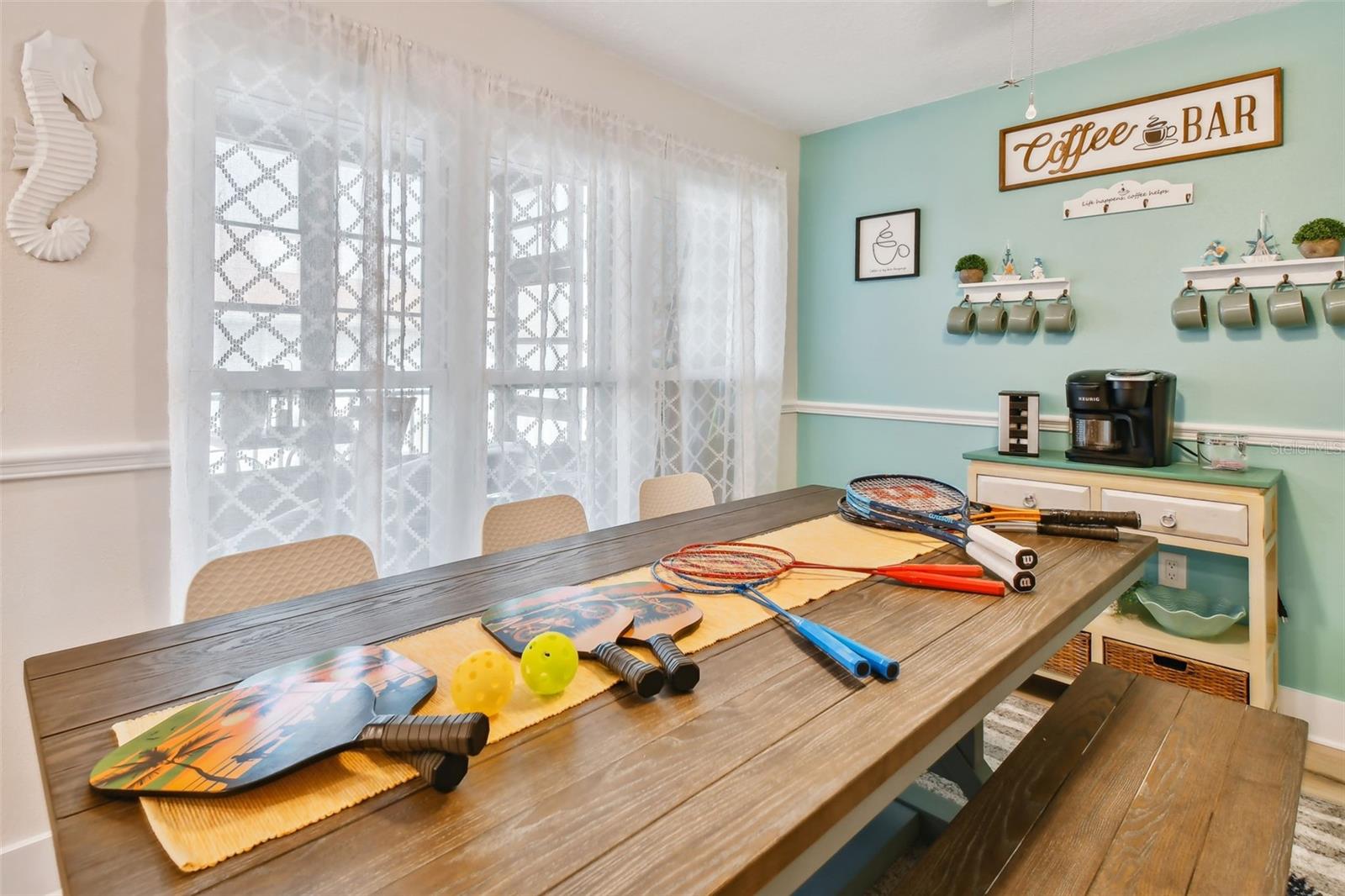 Image 30 of 79 For 315 Medallion Boulevard E