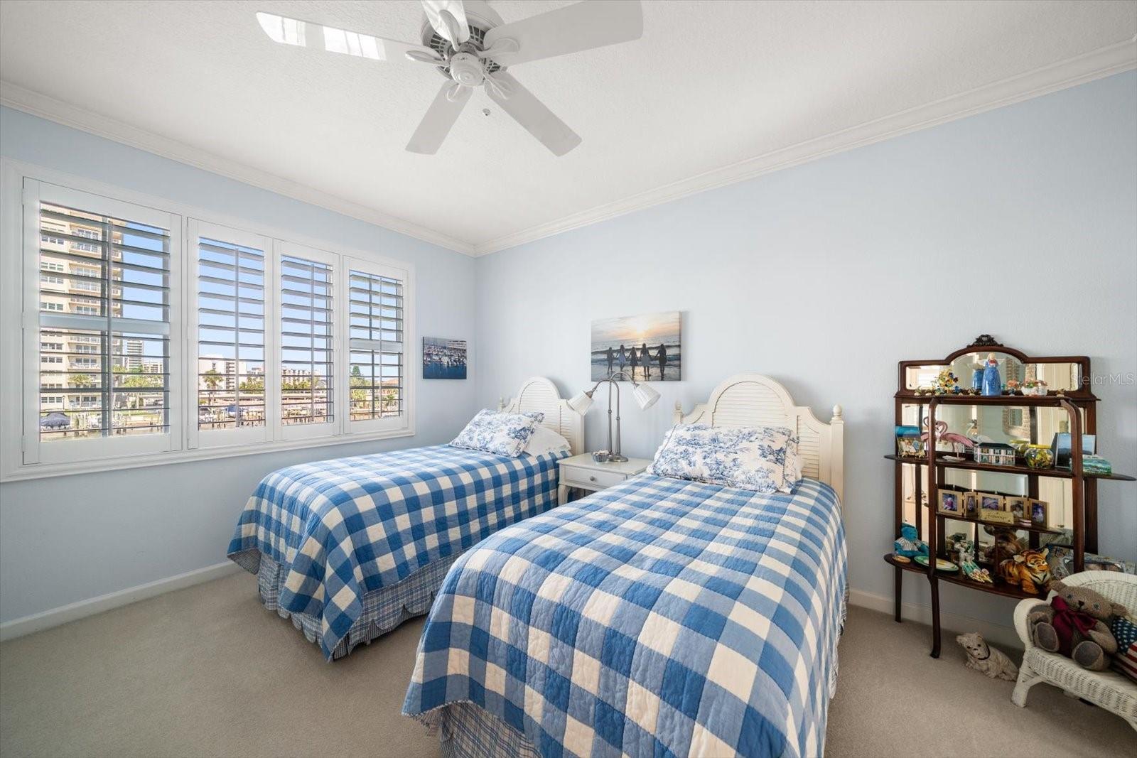 Image 25 of 35 For 1648 Sand Key Estates Court