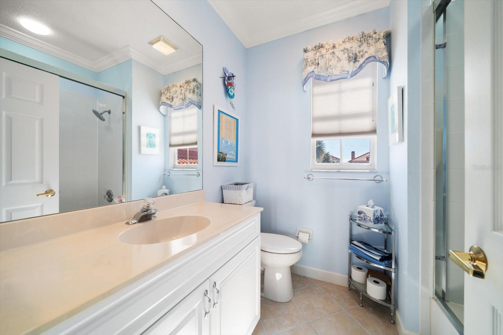 Image 27 of 35 For 1648 Sand Key Estates Court