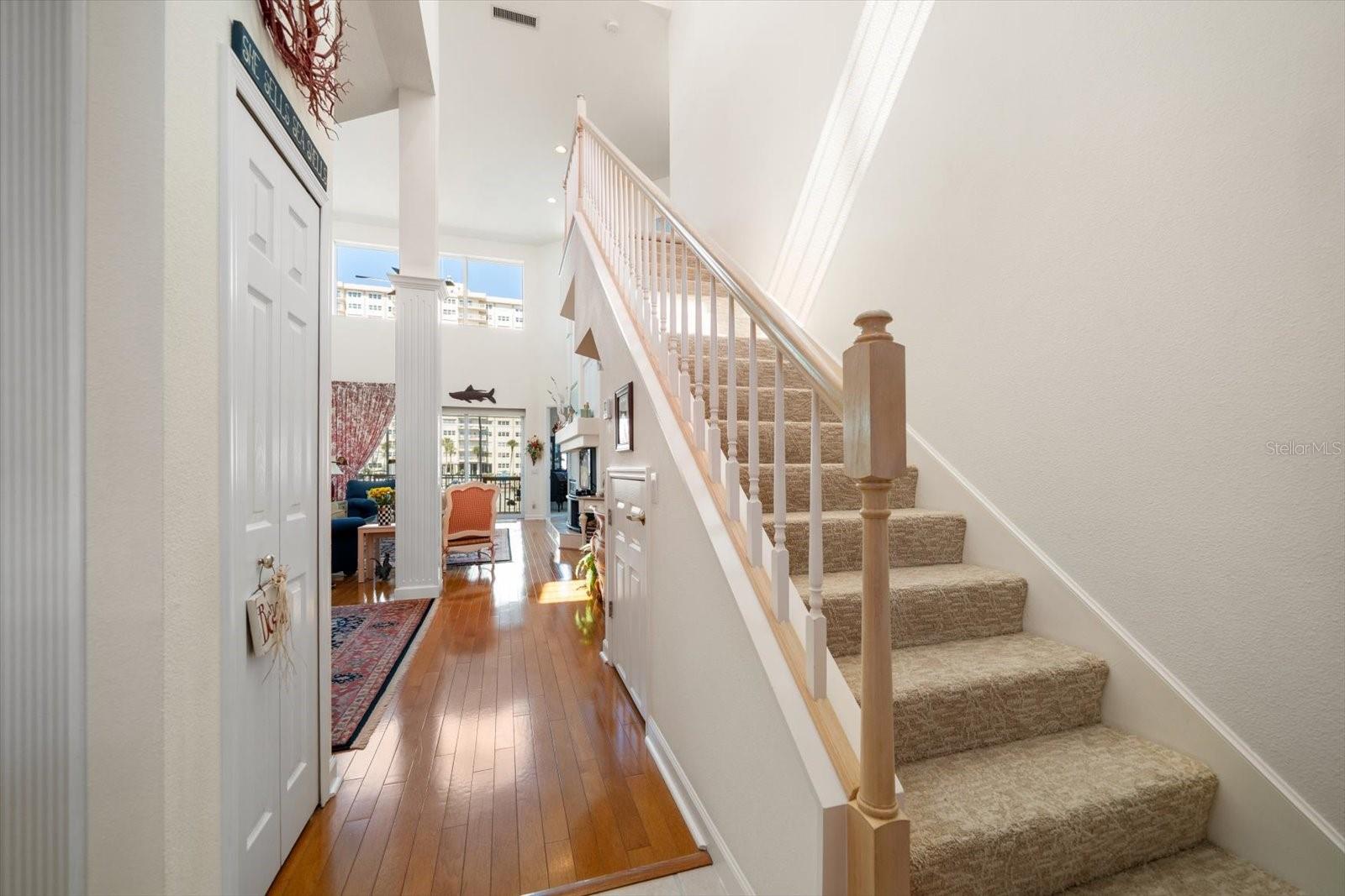 Image 8 of 35 For 1648 Sand Key Estates Court