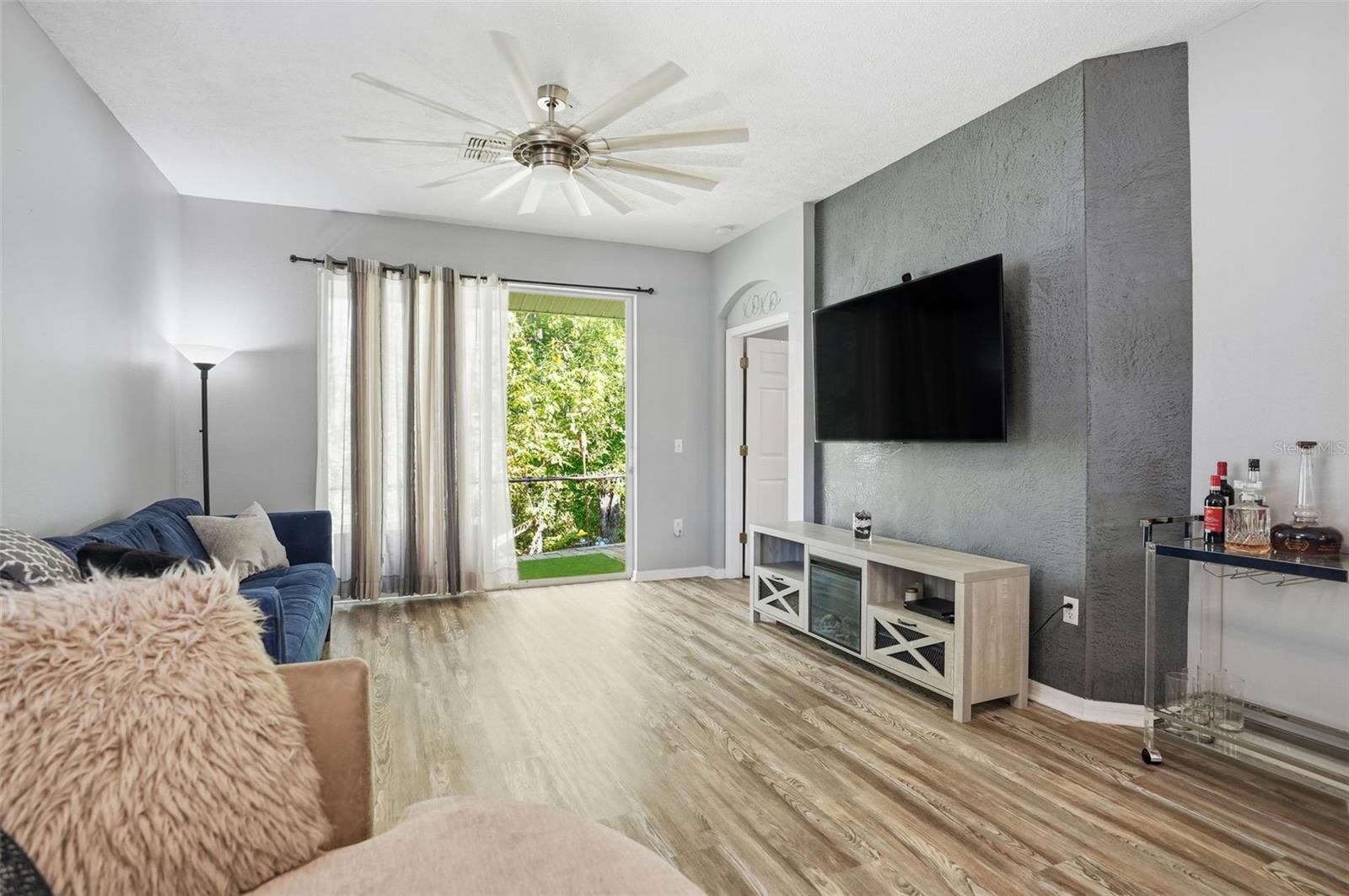 Image 6 of 36 For 12505 Cavalier Court