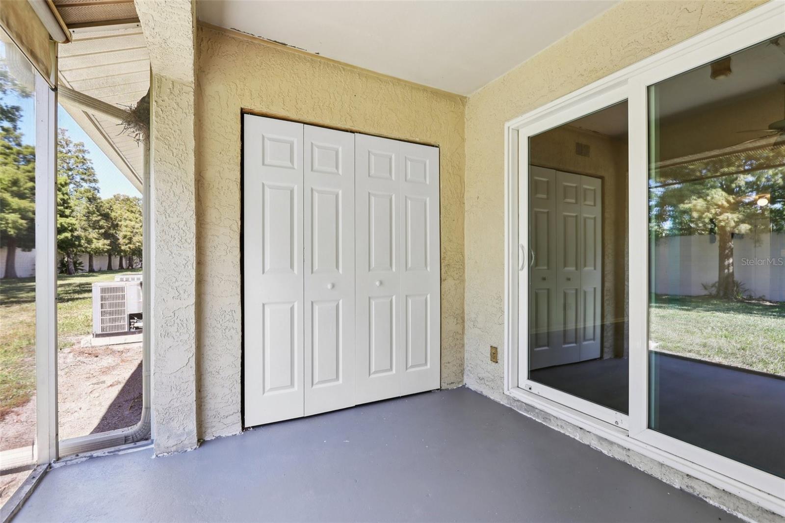 Image 27 of 33 For 10780 43rd Street N 702