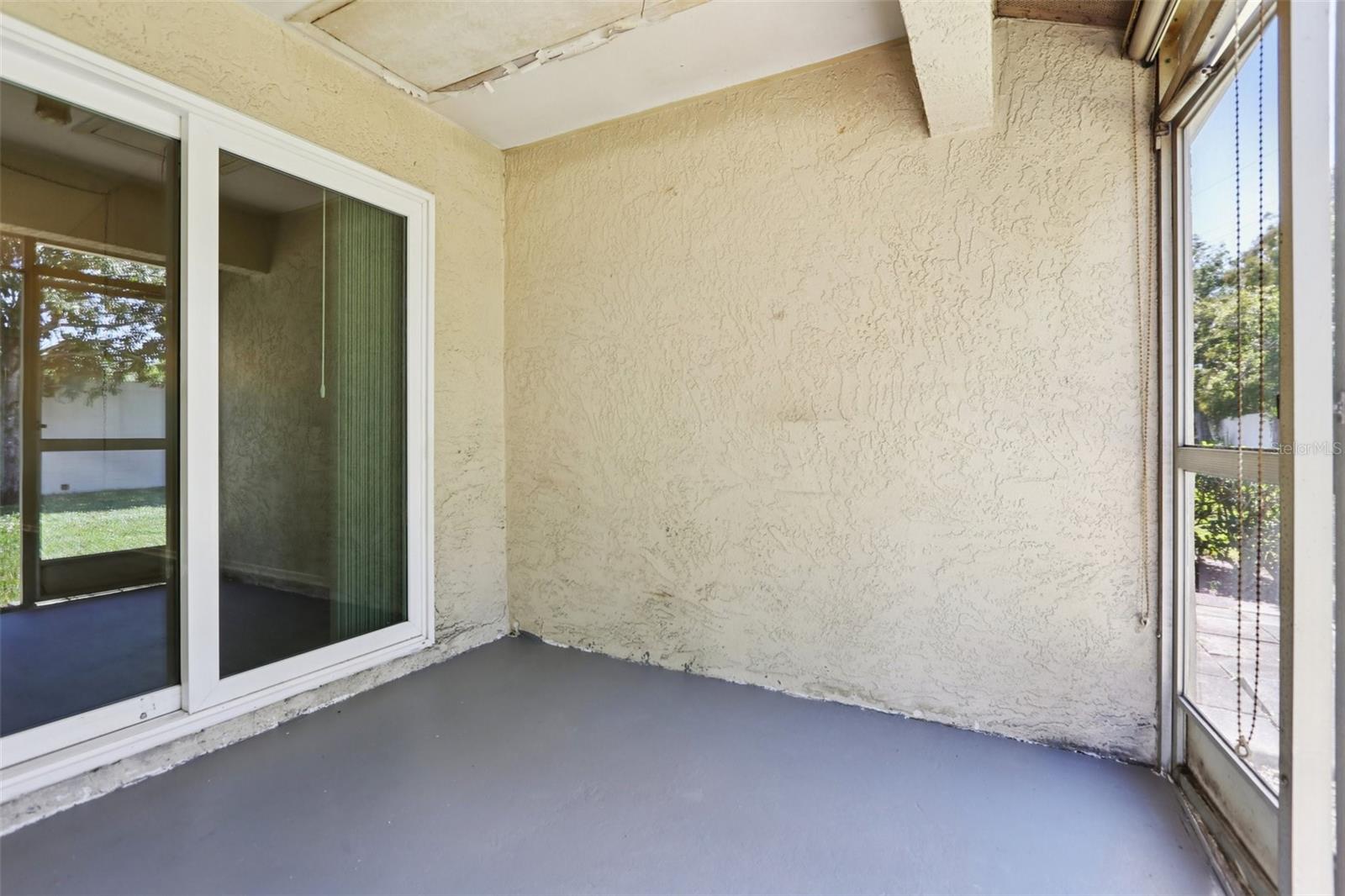 Image 28 of 33 For 10780 43rd Street N 702