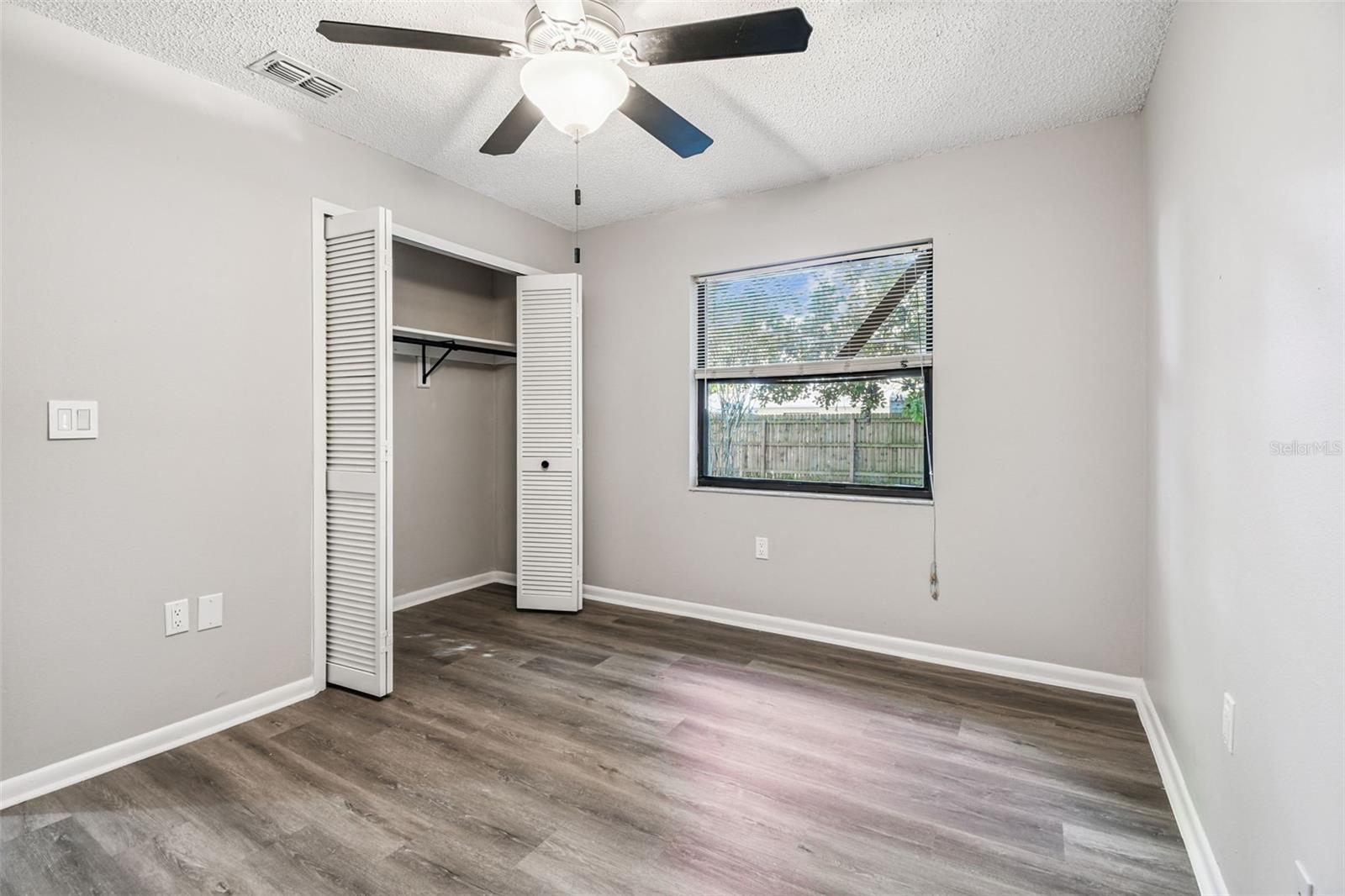 Image 23 of 36 For 249 Granite Drive