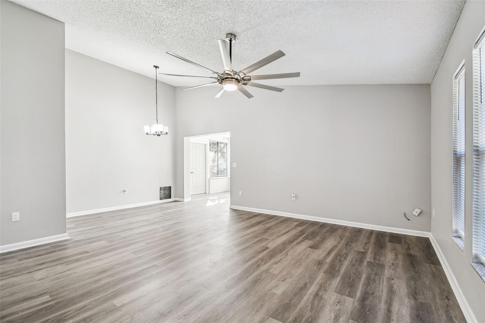 Image 6 of 36 For 249 Granite Drive