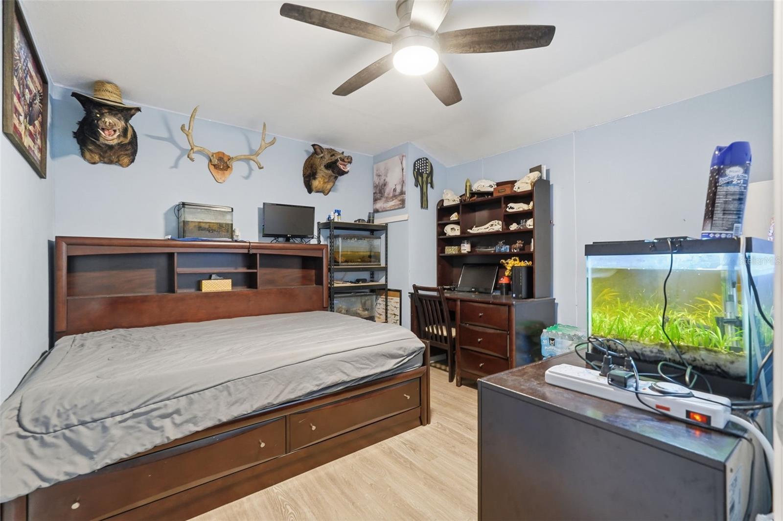 Image 26 of 35 For 9844 Xenia Street