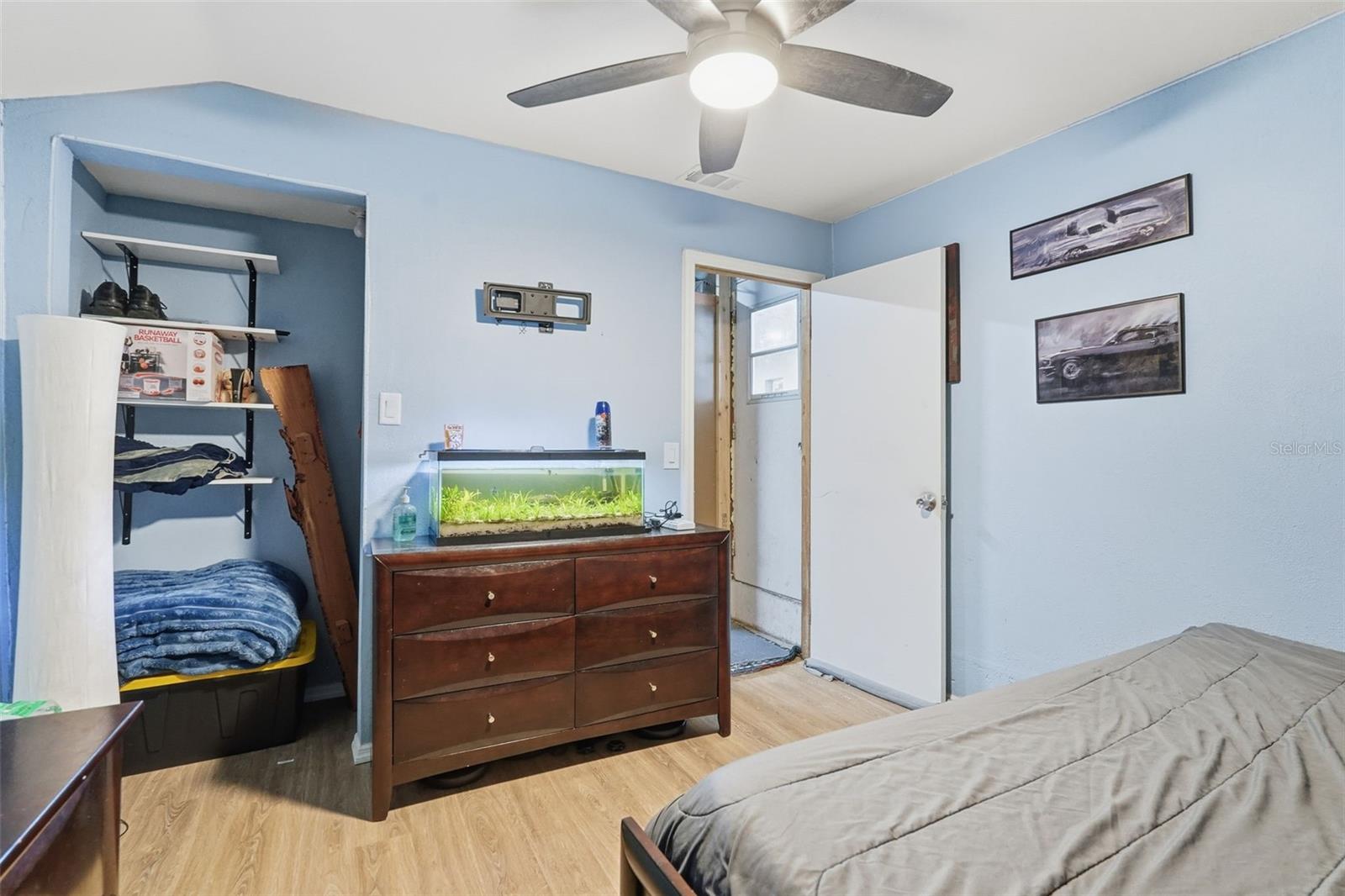 Image 27 of 35 For 9844 Xenia Street