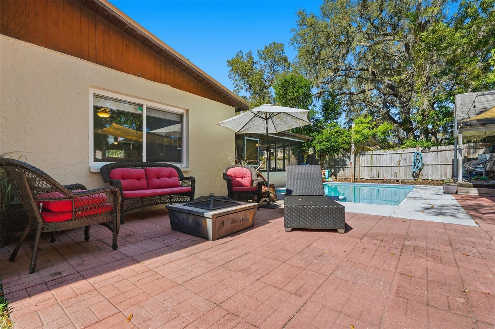 Image 31 of 35 For 9844 Xenia Street