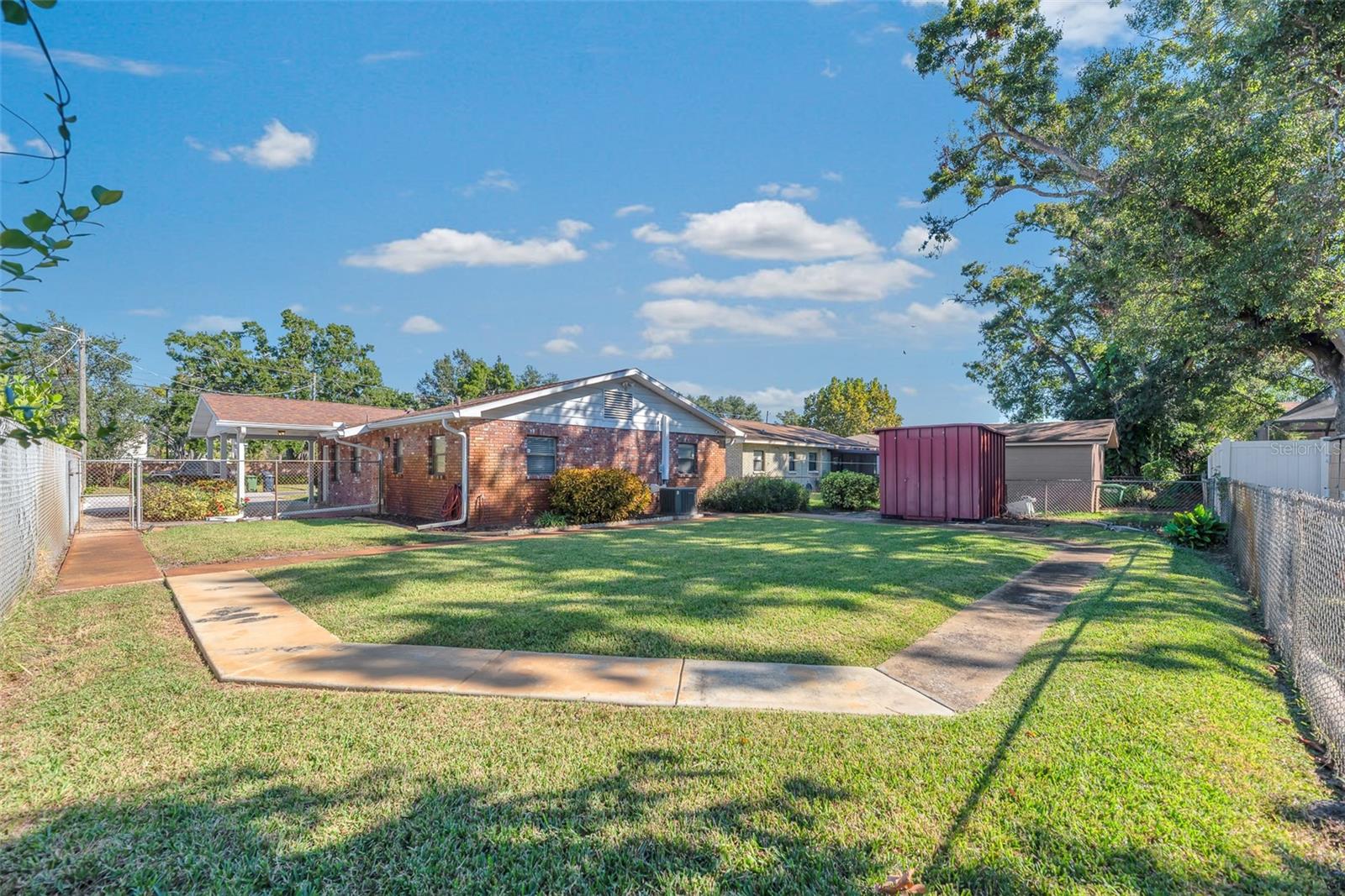 Image 18 of 29 For 2912 Lake Avenue