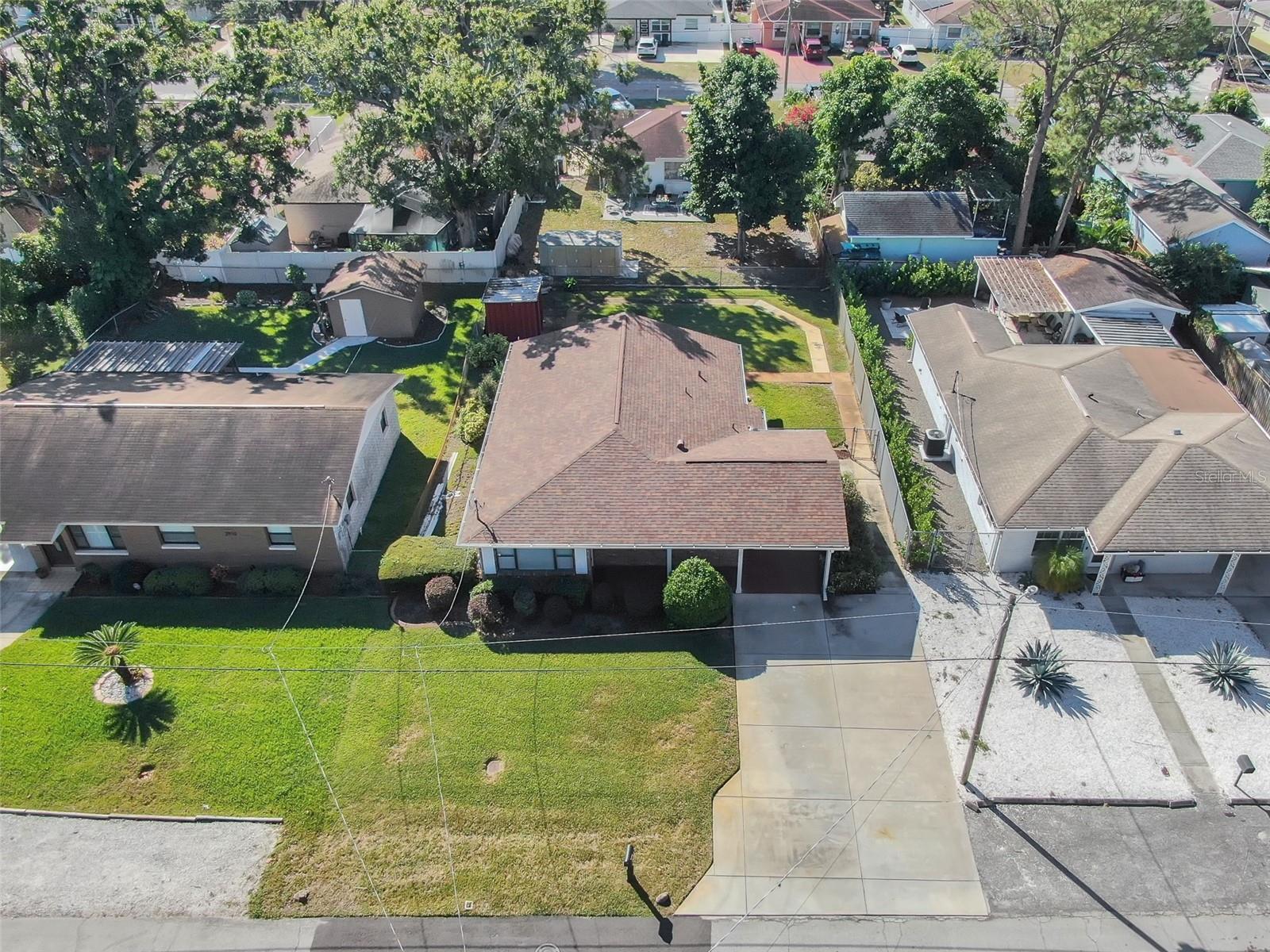 Image 25 of 29 For 2912 Lake Avenue