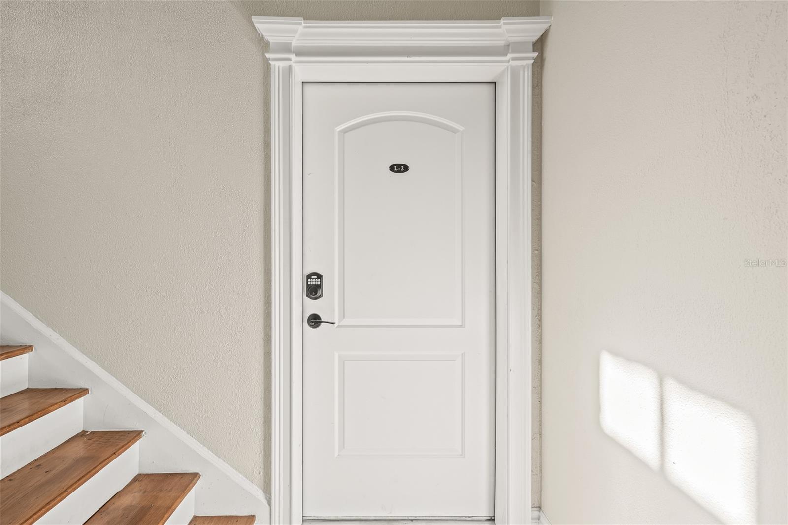 Image 2 of 14 For 2117 Dekle  L-2