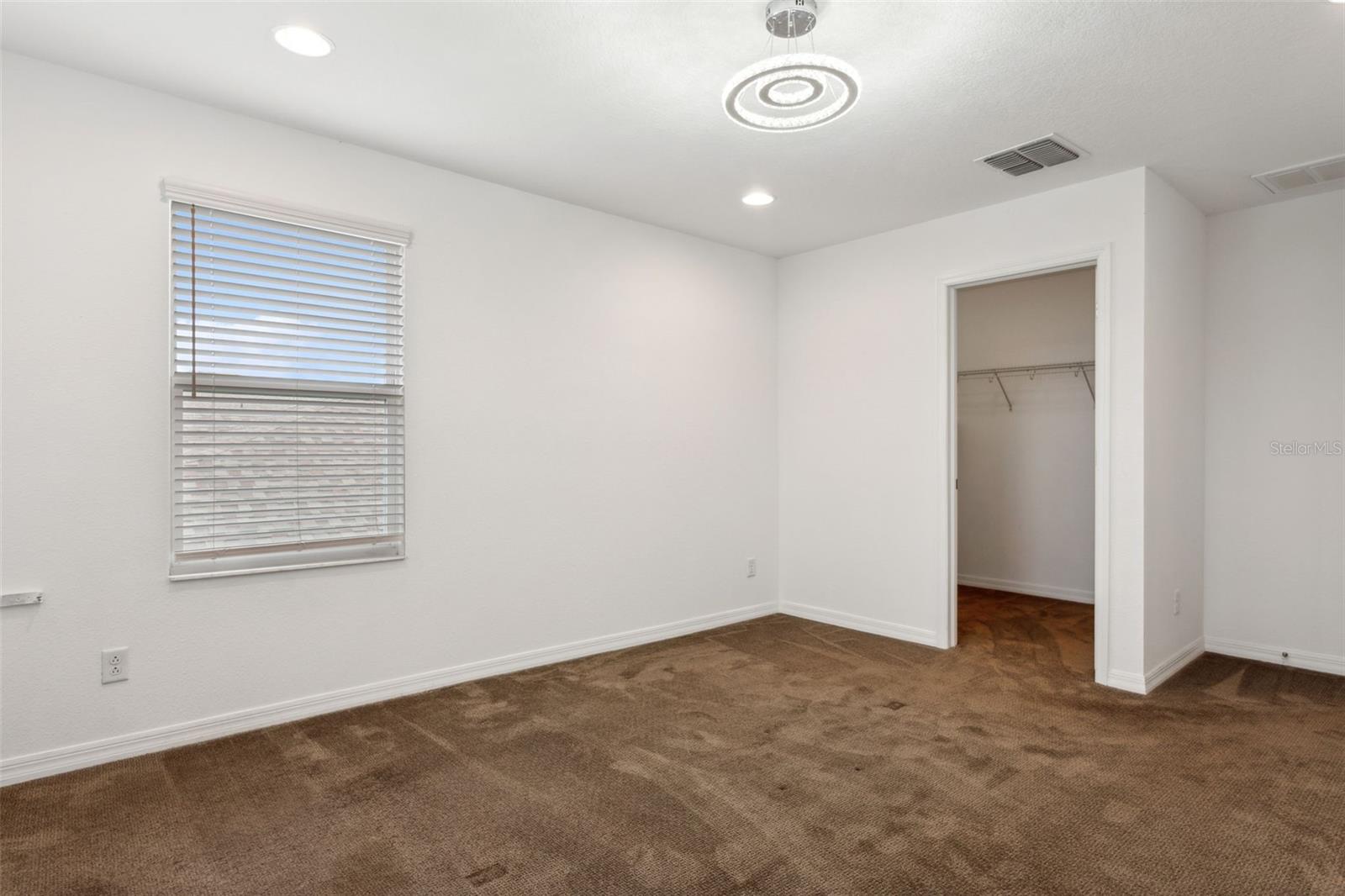 Image 16 of 25 For 10319 Stallion Fields Way