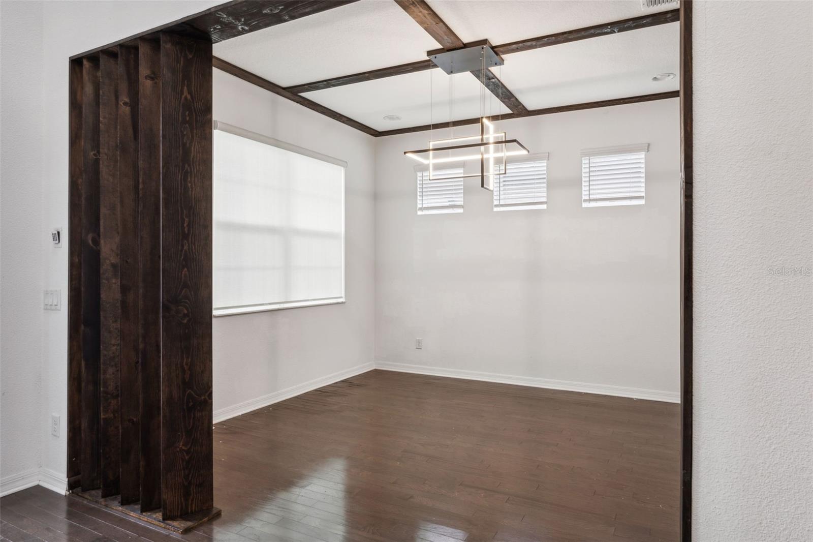 Image 5 of 25 For 10319 Stallion Fields Way