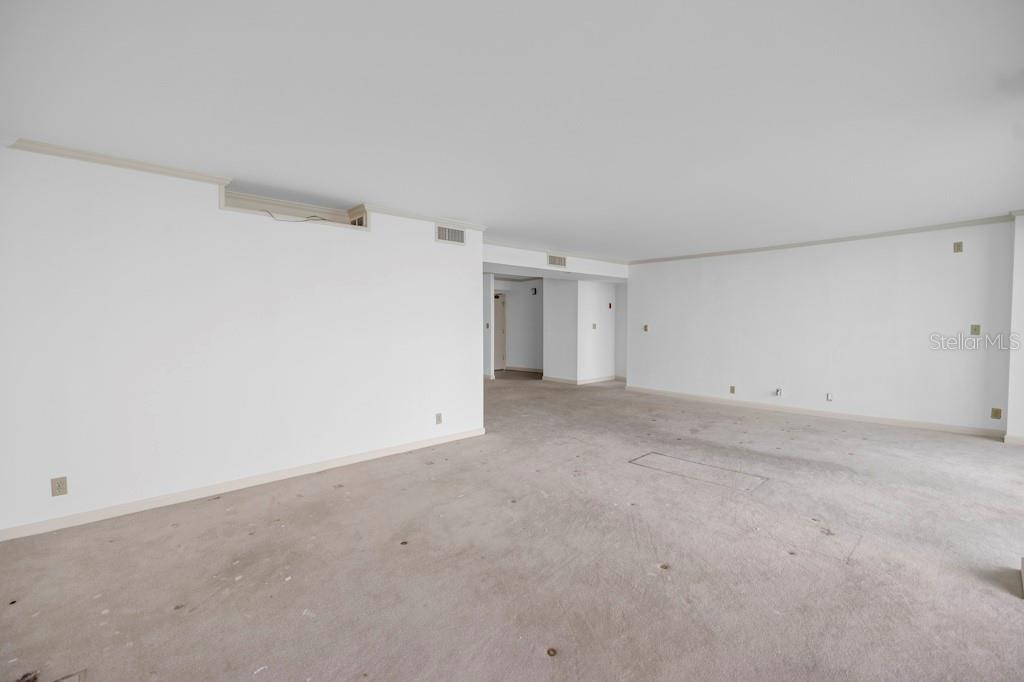 Image 9 of 33 For 1 Key Capri  209e