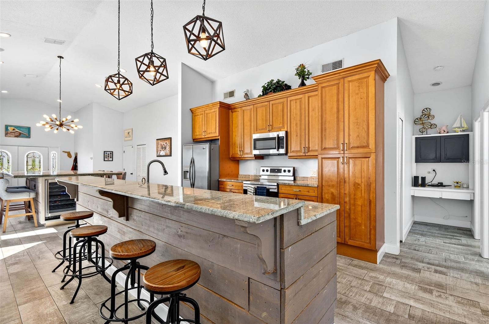 Image 11 of 54 For 5282 White Sand Circle Ne