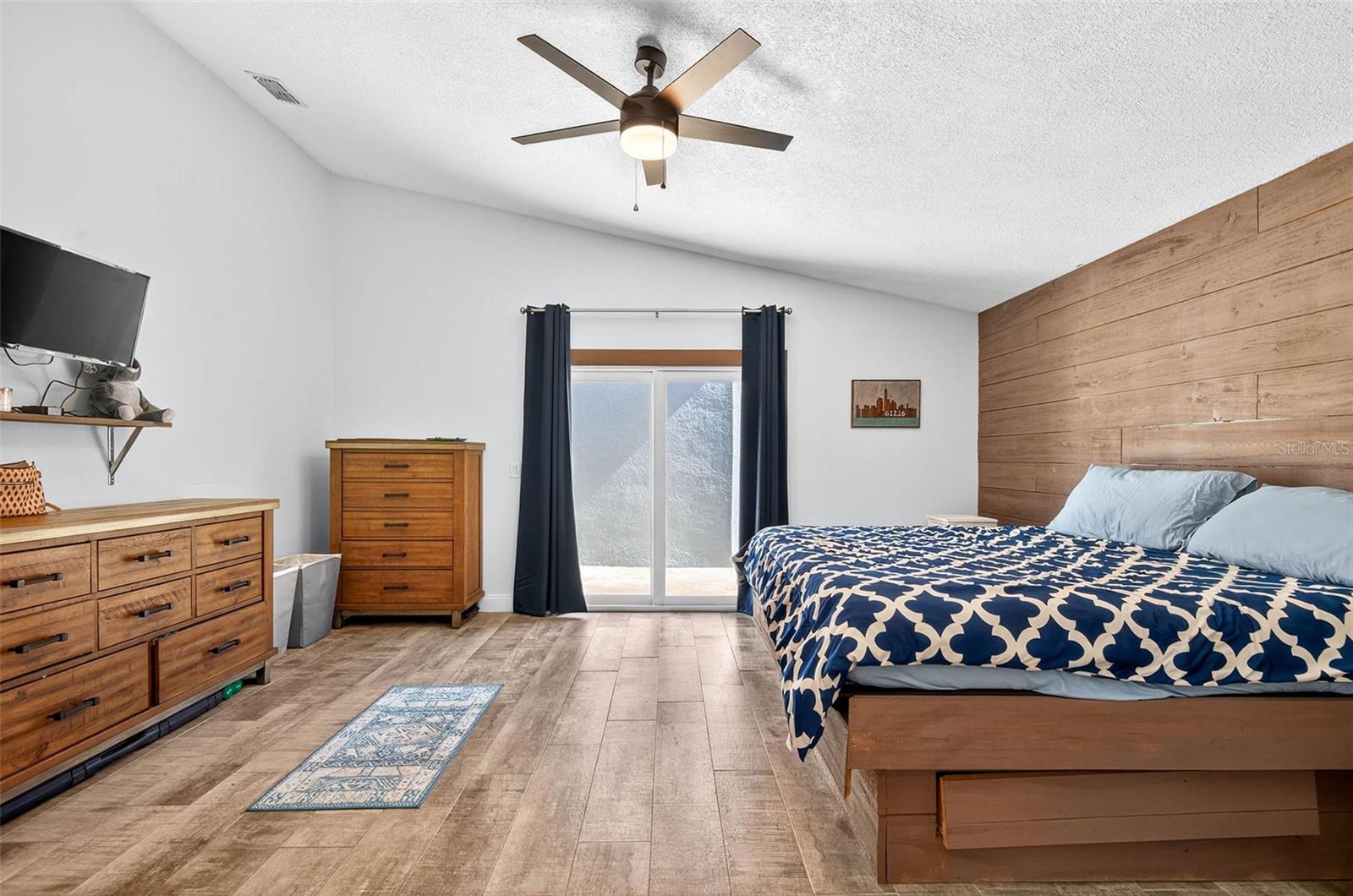 Image 35 of 54 For 5282 White Sand Circle Ne