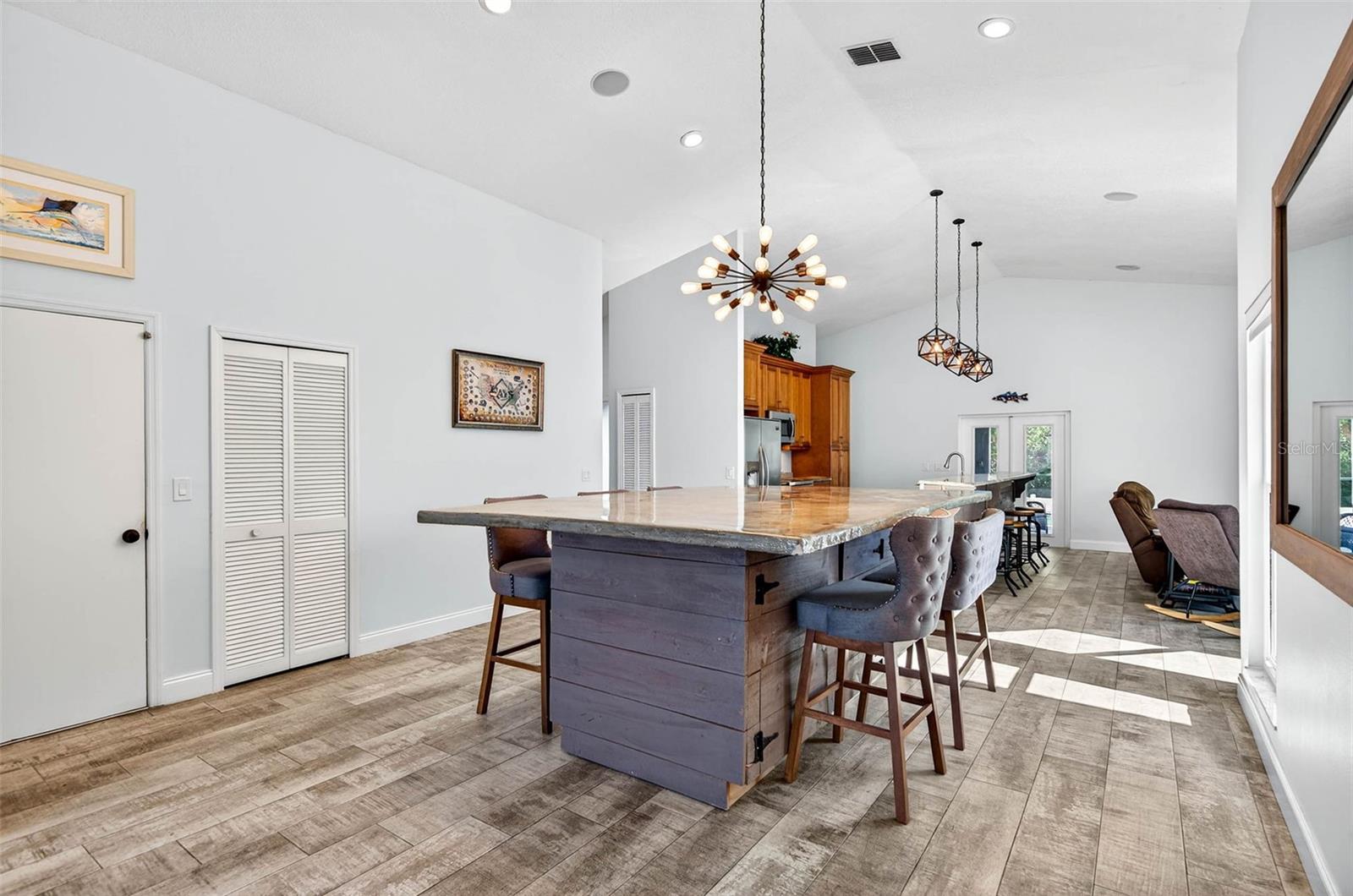 Image 6 of 54 For 5282 White Sand Circle Ne