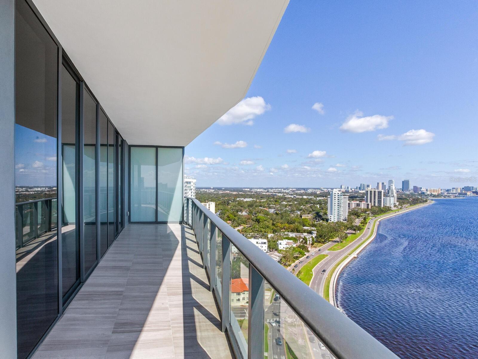 Image 34 of 60 For 3101 Bayshore Boulevard 2204