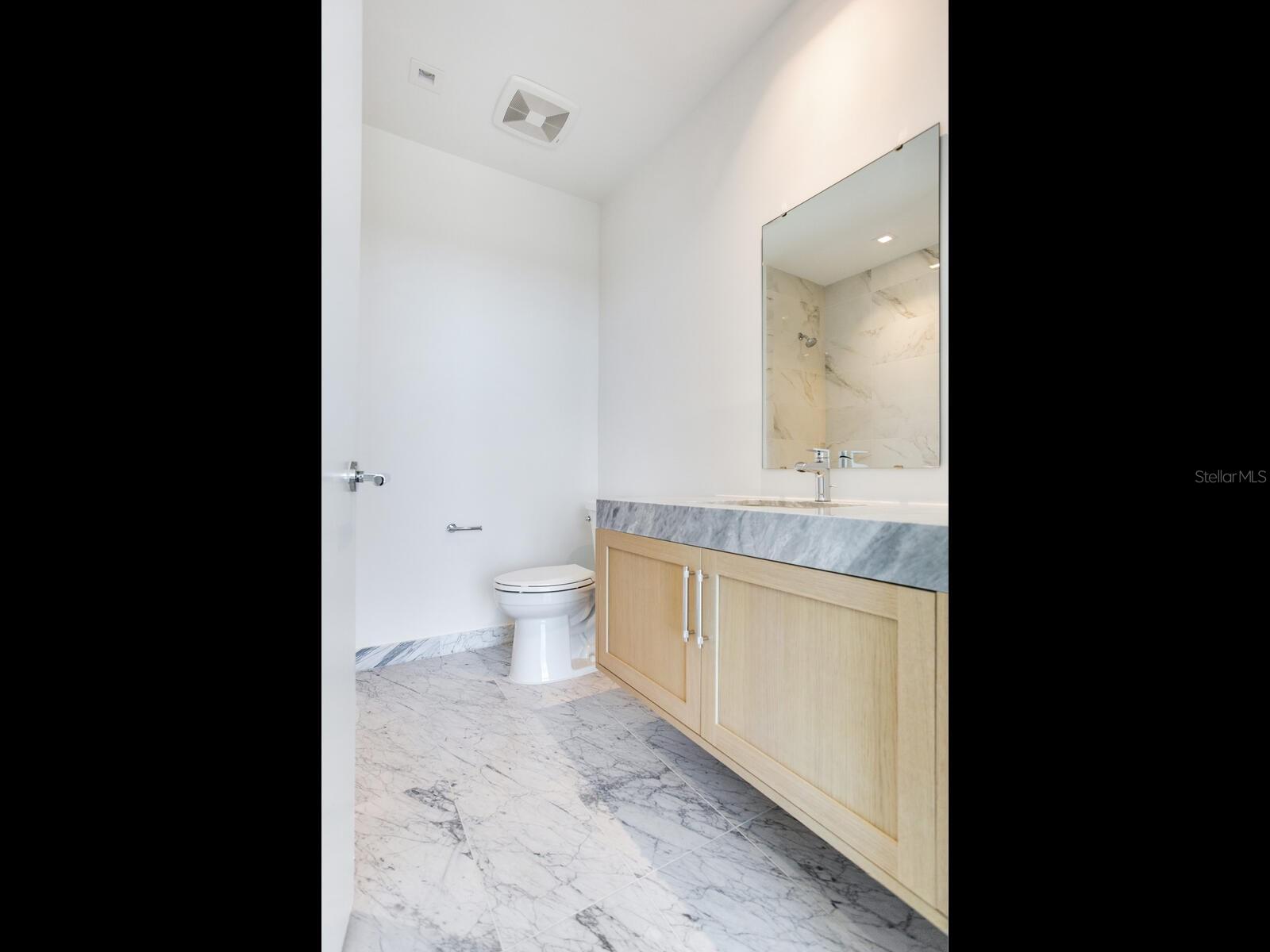 Image 47 of 60 For 3101 Bayshore Boulevard 2204