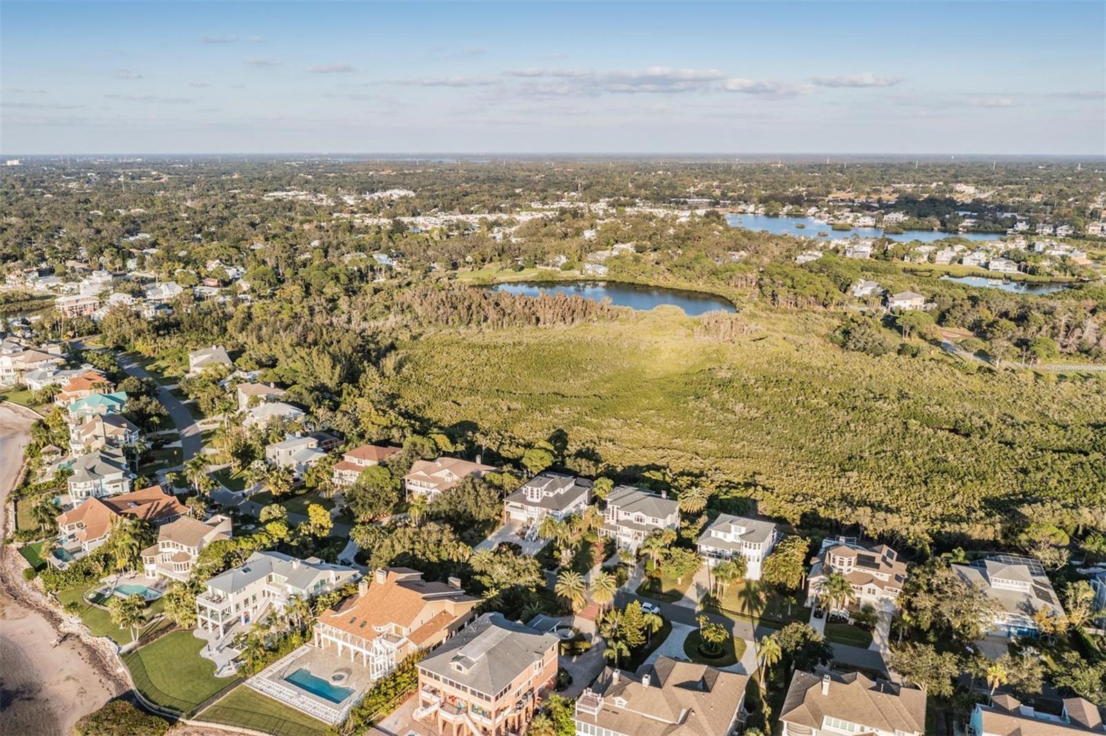 Listing photo id 61 for 921 Point Seaside Drive