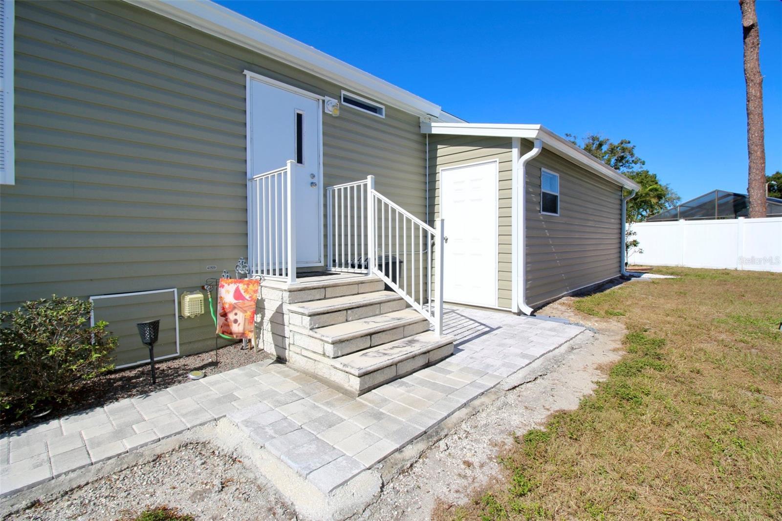 Image 33 of 46 For 9790 66th Street N 397