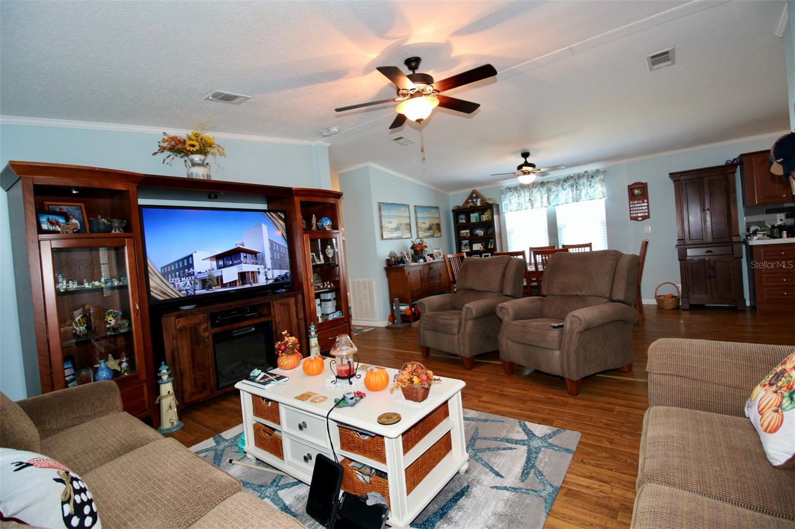 Image 7 of 46 For 9790 66th Street N 397