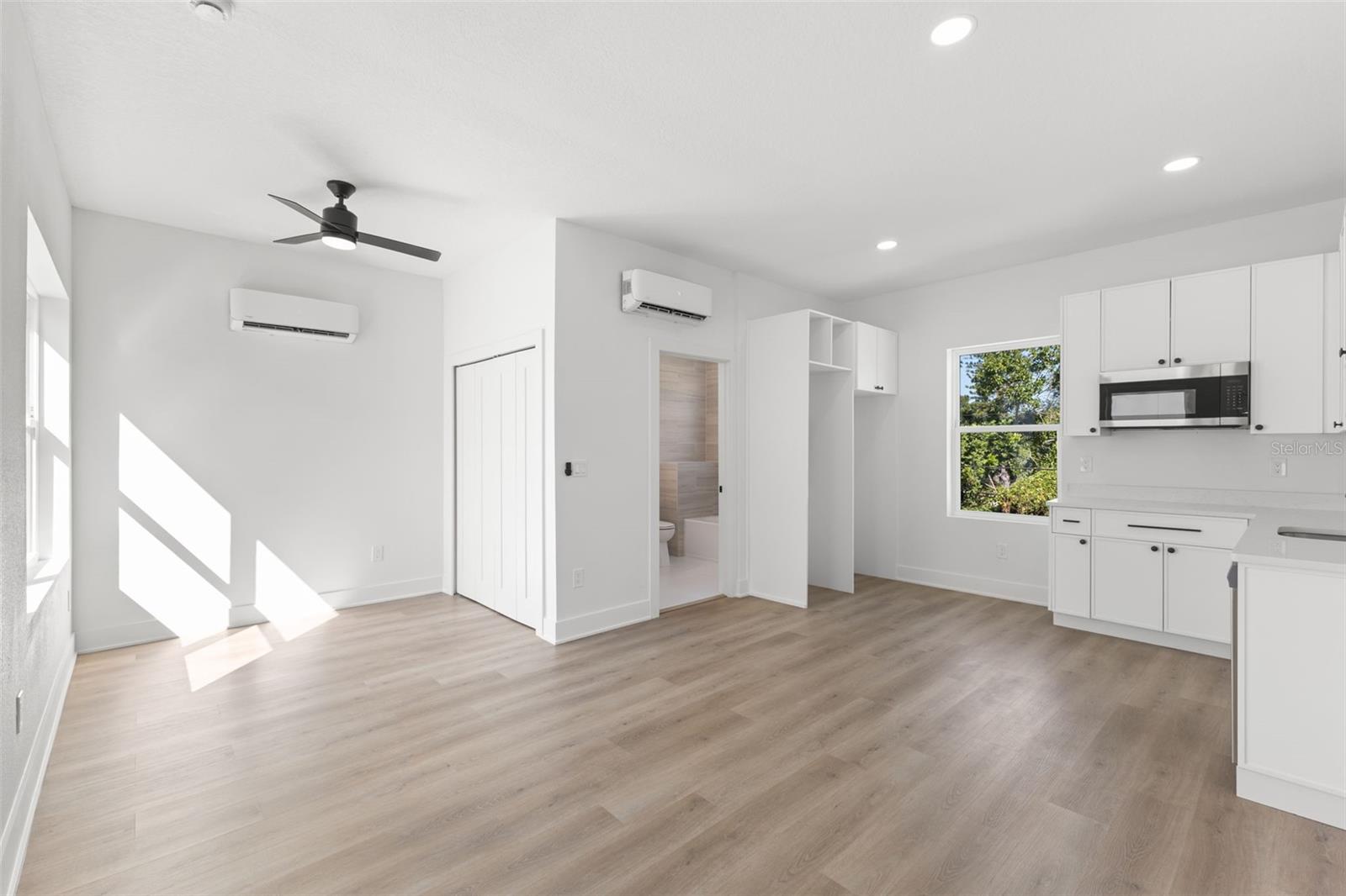 Image 25 of 44 For 2525 13th Avenue N