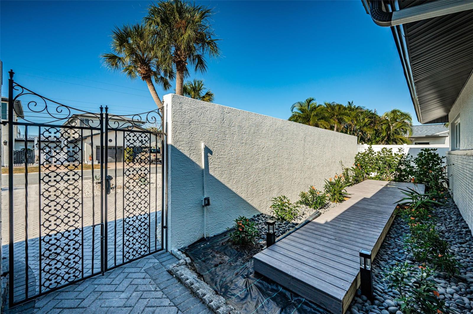 Image 12 of 63 For 510 55th Avenue