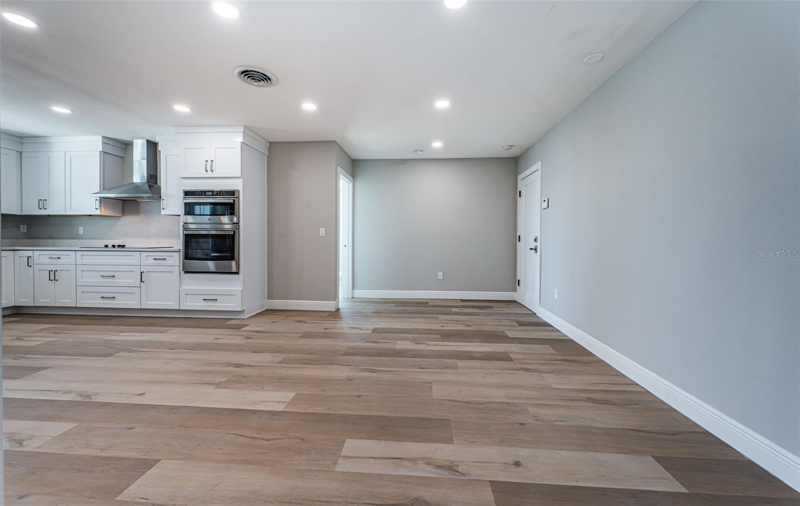 Image 21 of 63 For 510 55th Avenue