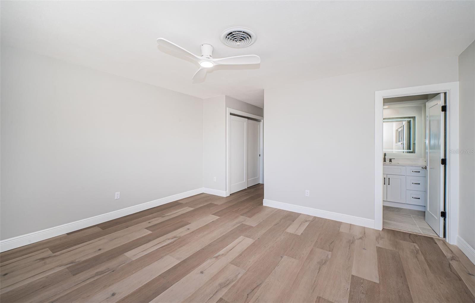 Image 37 of 63 For 510 55th Avenue