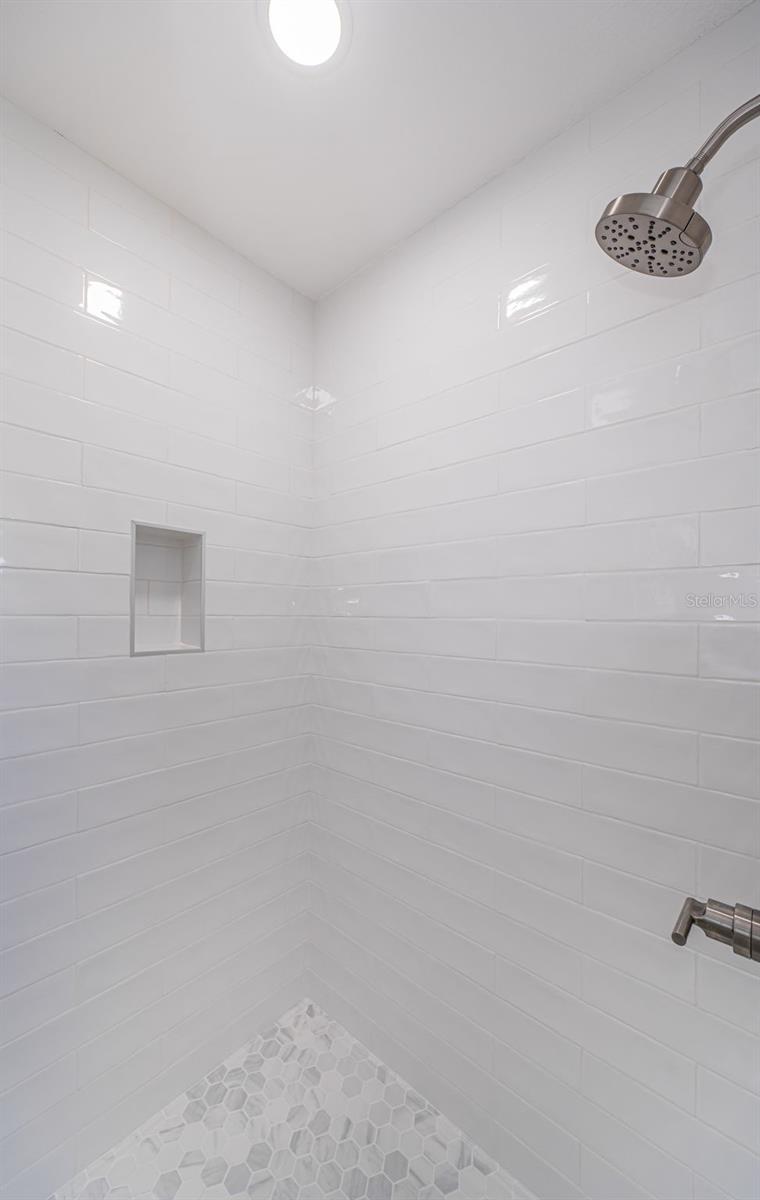 Image 39 of 63 For 510 55th Avenue