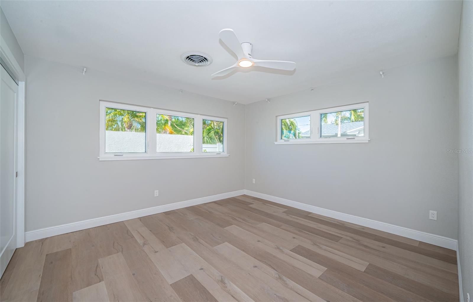 Image 40 of 63 For 510 55th Avenue