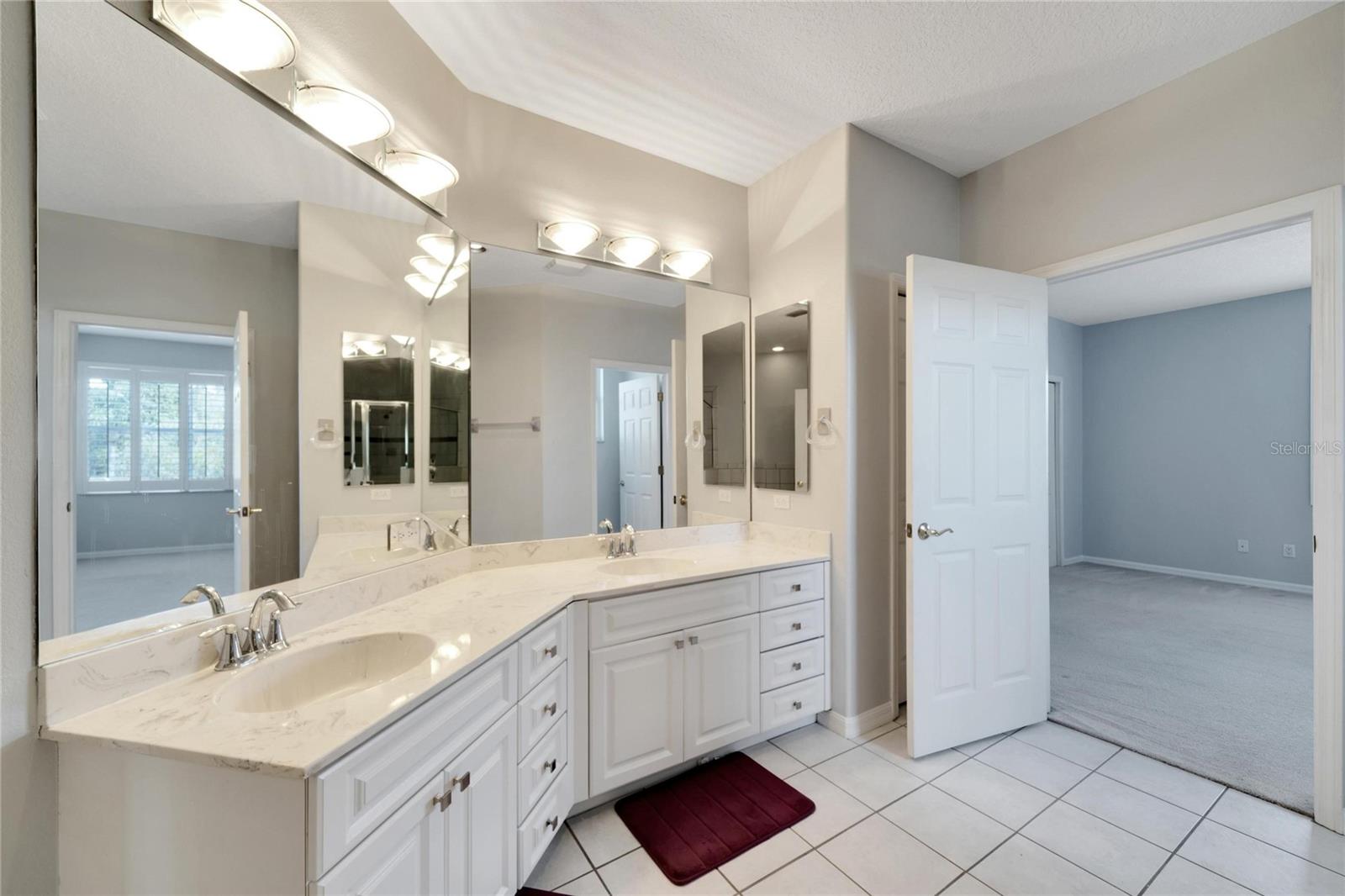 Image 50 of 66 For 17904 Cachet Isle Drive