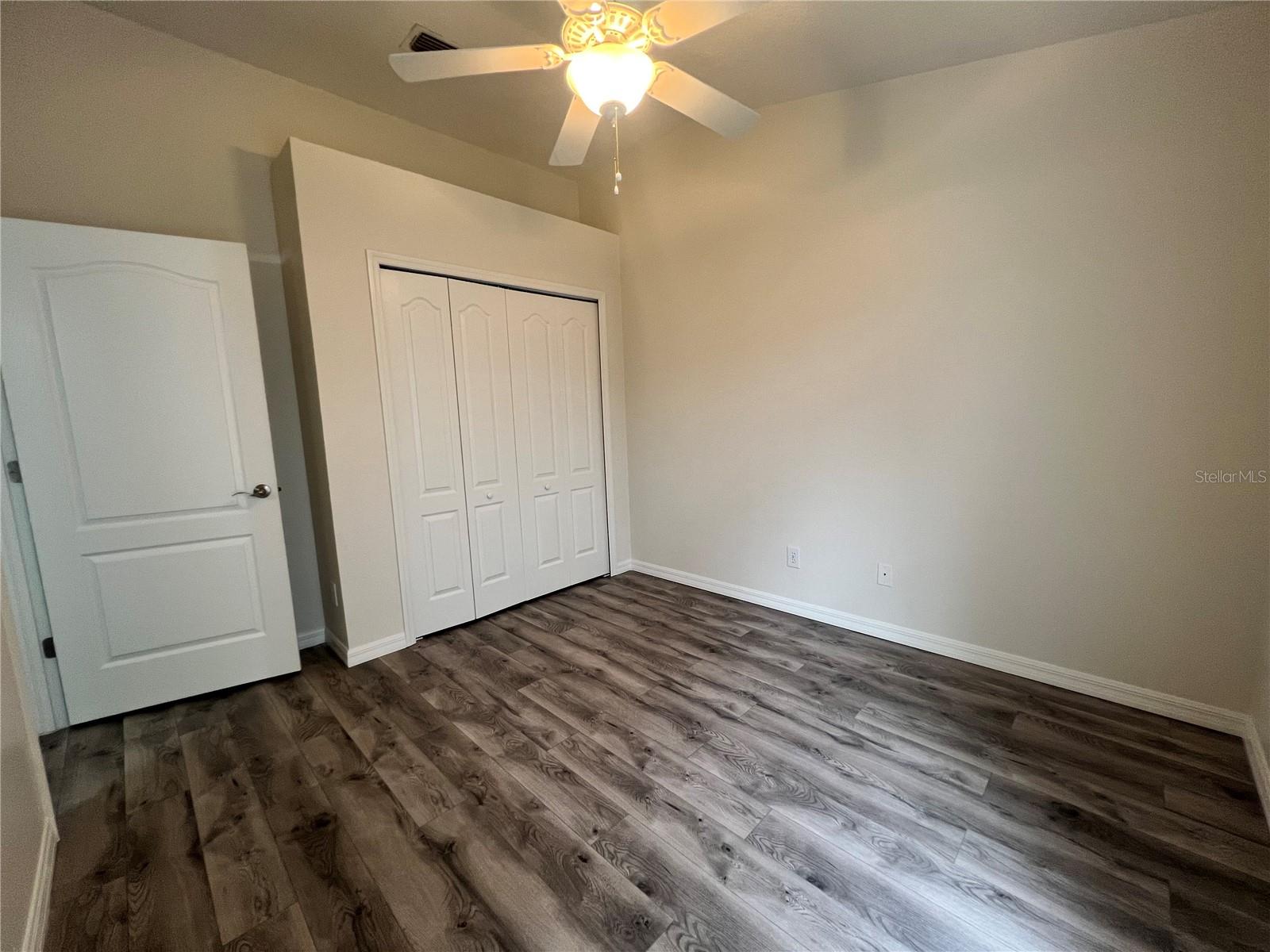 Image 16 of 20 For 526 Cypress View Drive