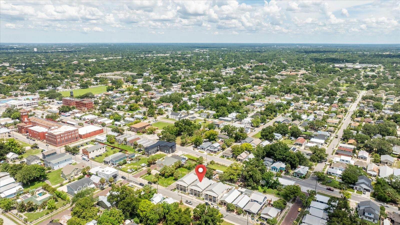 Image 42 of 52 For 1808 Columbus Drive 3