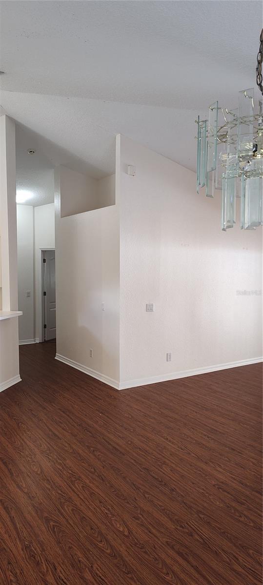 Image 10 of 26 For 210 Chardonnay Place