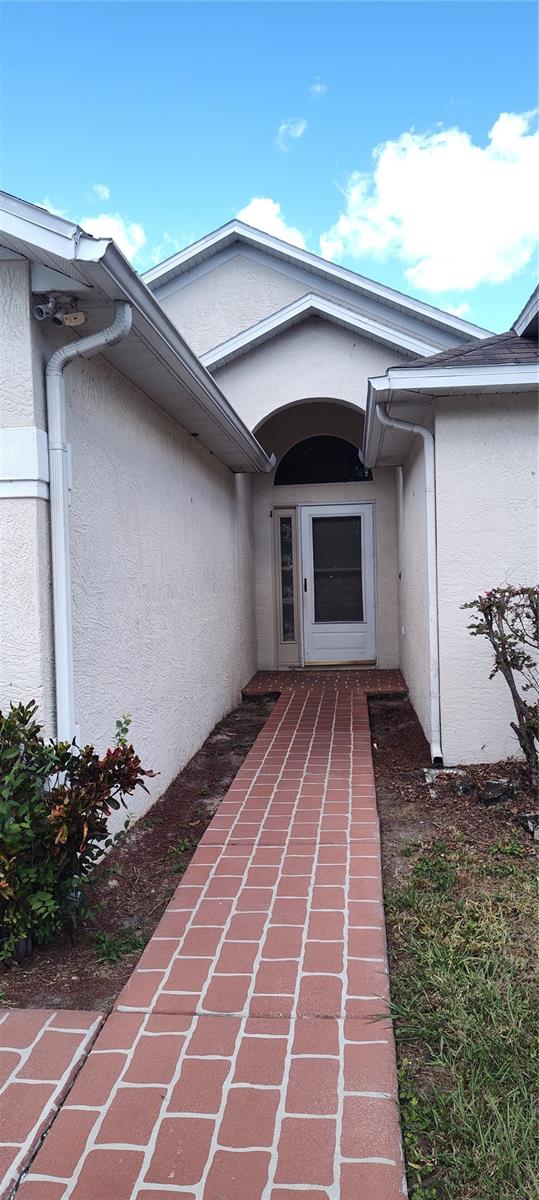 Image 3 of 26 For 210 Chardonnay Place