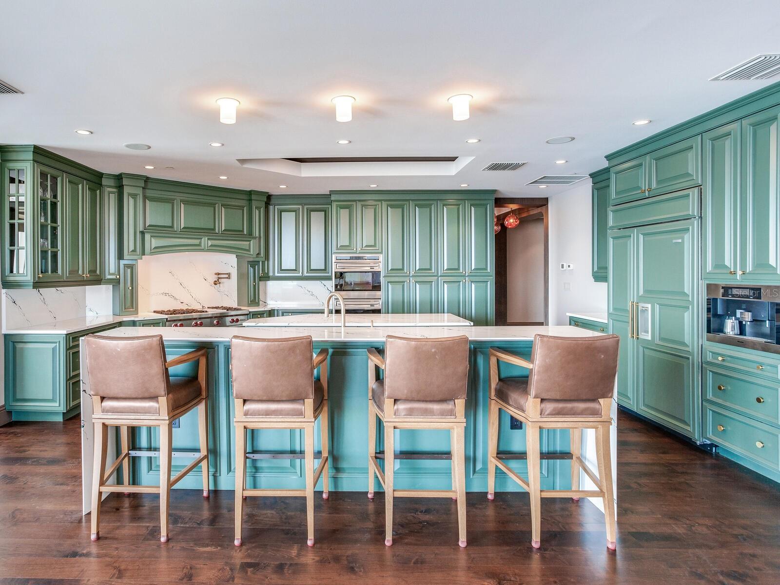 Listing photo id 20 for 3507 Bayshore Boulevard 2001